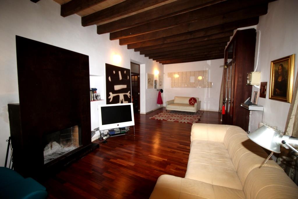 Casal rehabilitado con Gran Estilo en Soller
