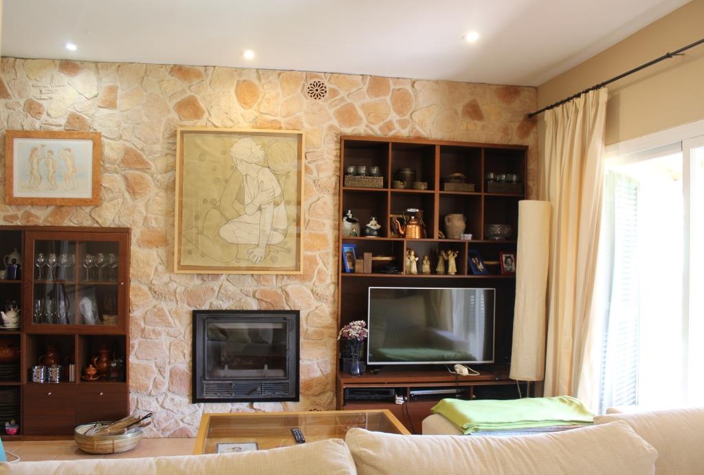 CHALET CON PISCINA EN  SA RAPITA.