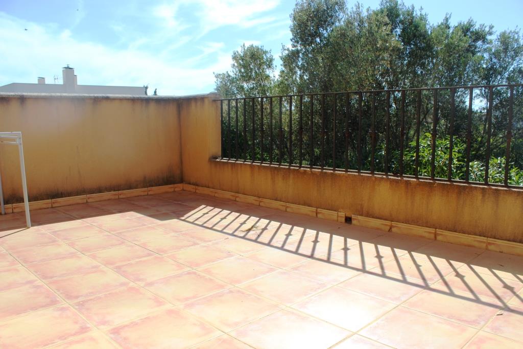 CHALET CON PISCINA EN  SA RAPITA.